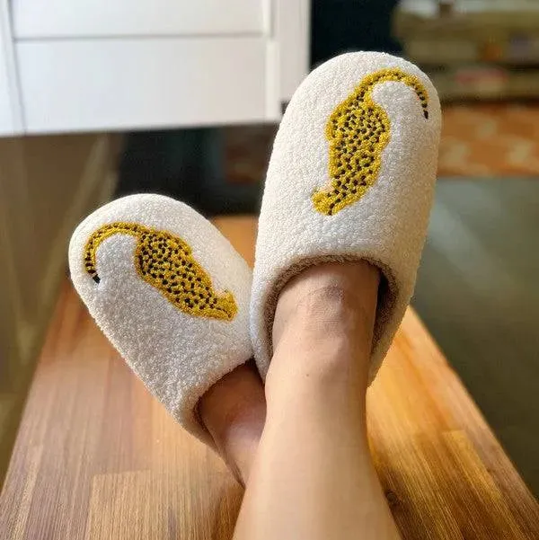 Cheetah Lounge Slippers - Stylish & Comfortable