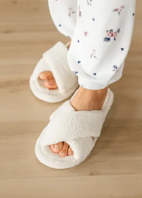 Fuzzy Criss Cross Slipper