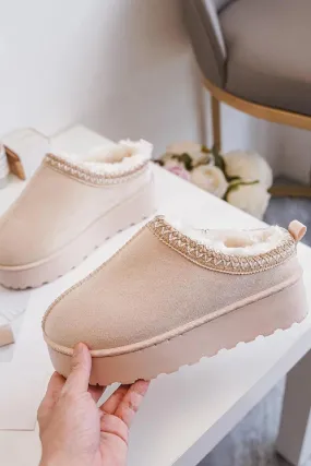 House Of Sehrish 20219 Beige Fluffy Platform Slippers Faux Fur Lined Ankle Boots