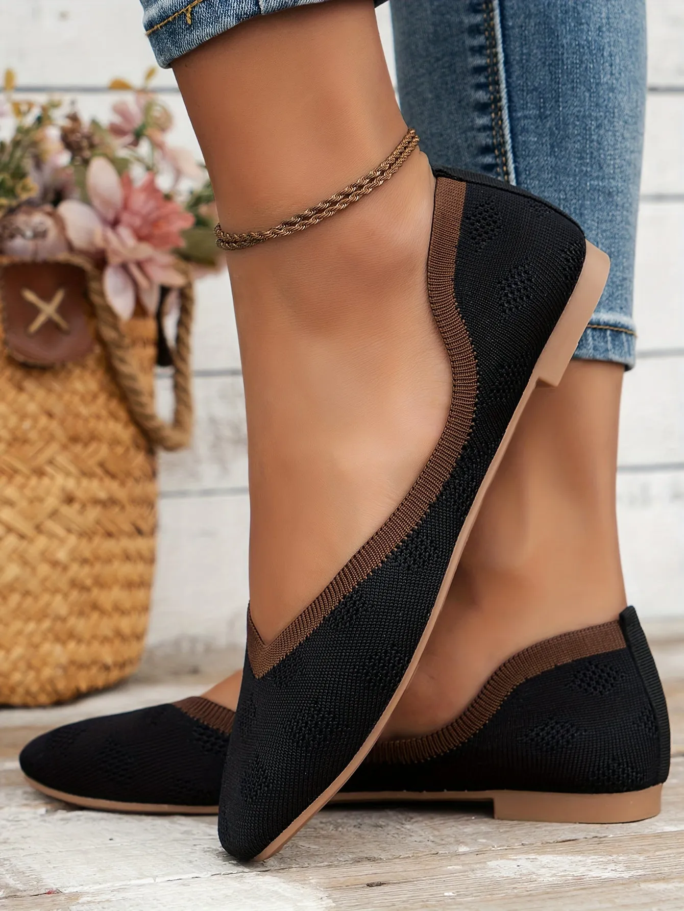 Relaxed and fresh sandals