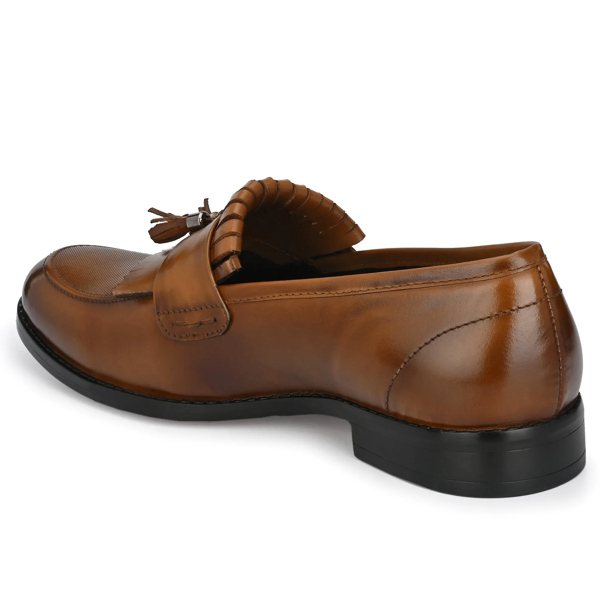 Tassled Formal Penny Loafers For Men with Textured Top