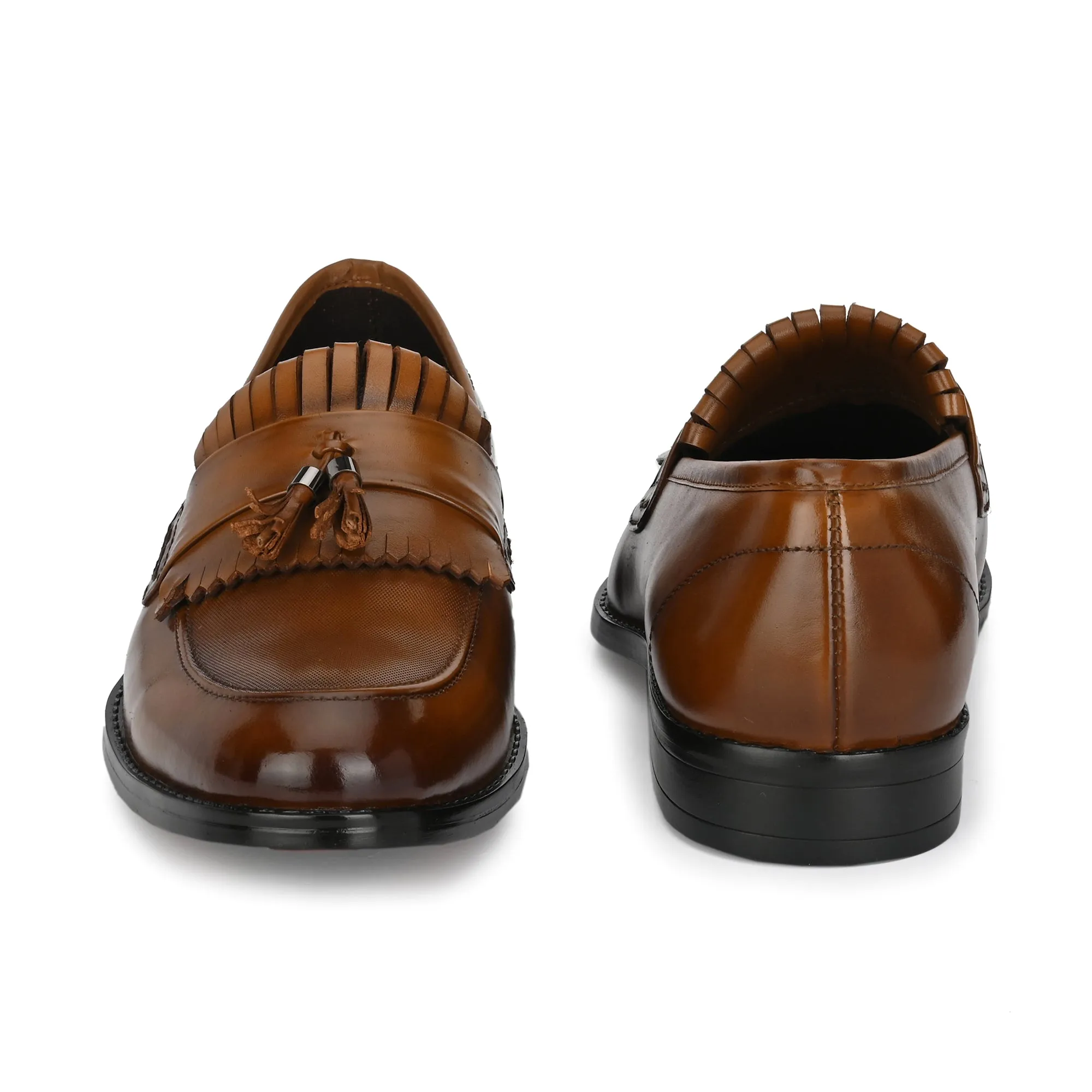 Tassled Formal Penny Loafers For Men with Textured Top