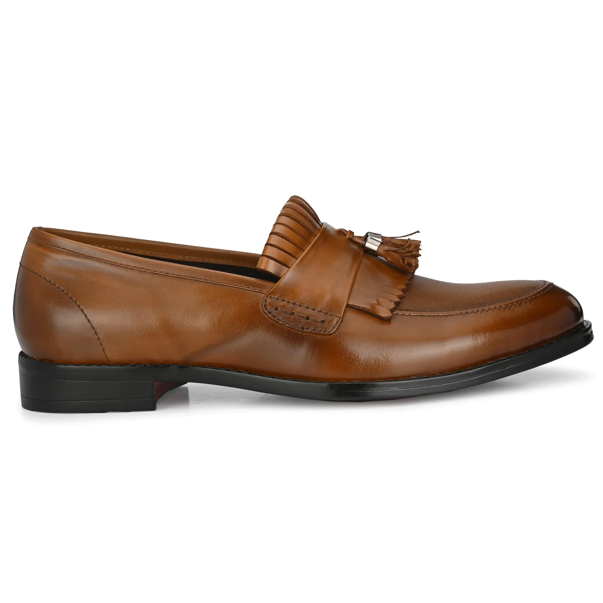 Tassled Formal Penny Loafers For Men with Textured Top
