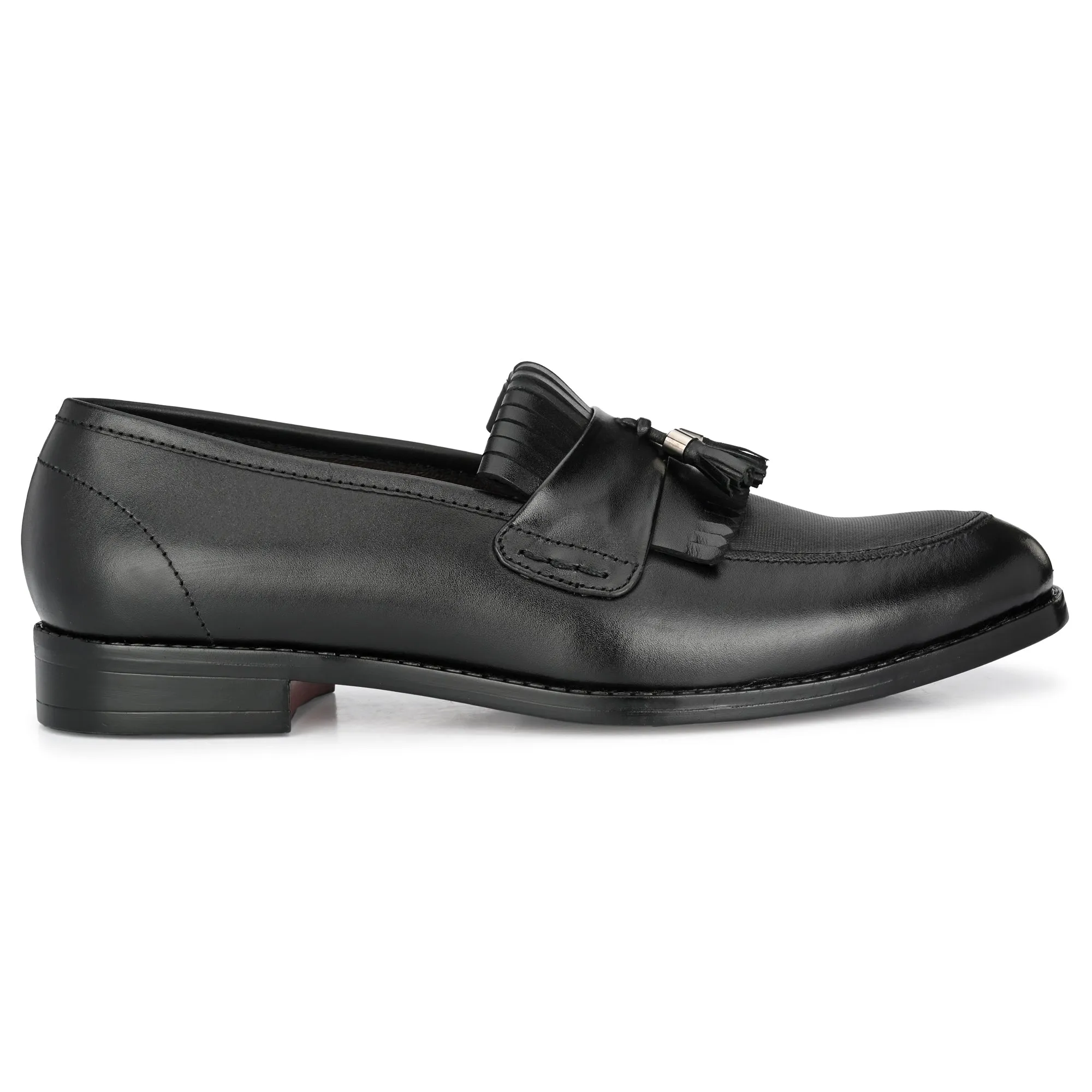 Tassled Formal Penny Loafers For Men with Textured Top