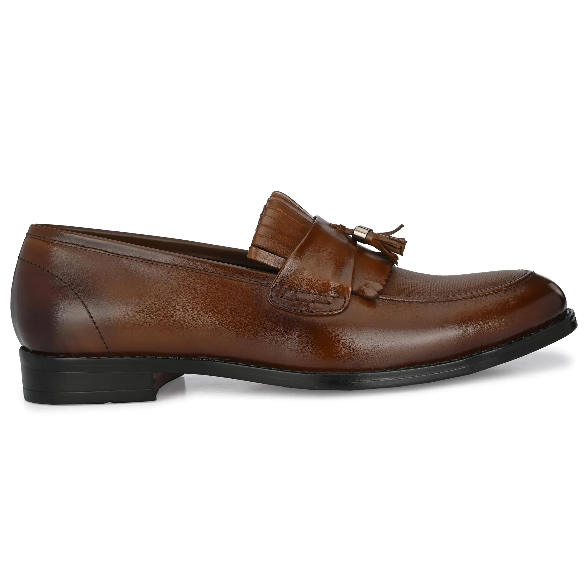 Tassled Formal Penny Loafers For Men with Textured Top