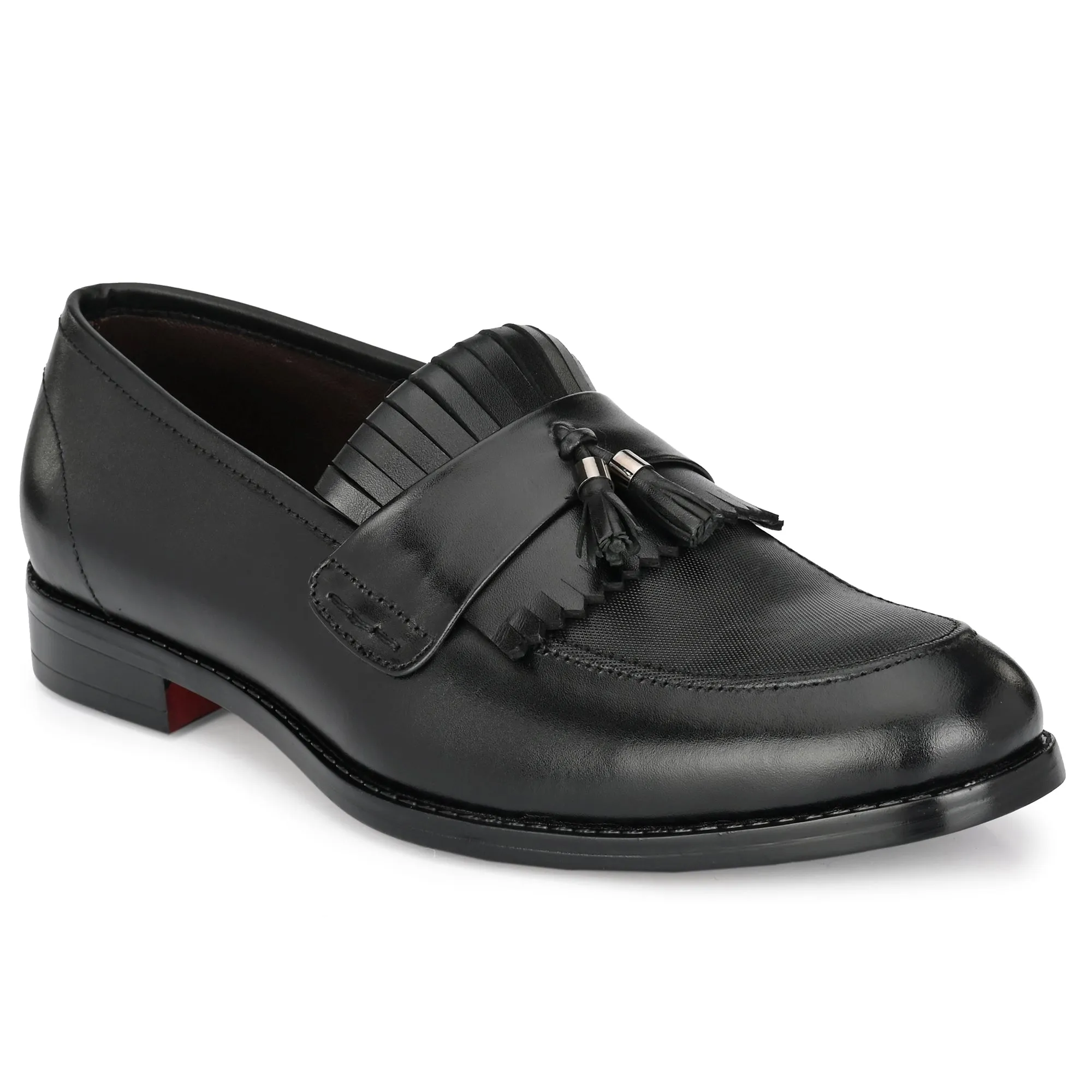 Tassled Formal Penny Loafers For Men with Textured Top